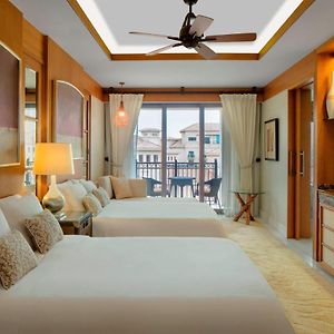 Superior Partial Sea view Guest room 2 Queen Sofa bed